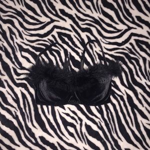 Velvet bra with feathery trim